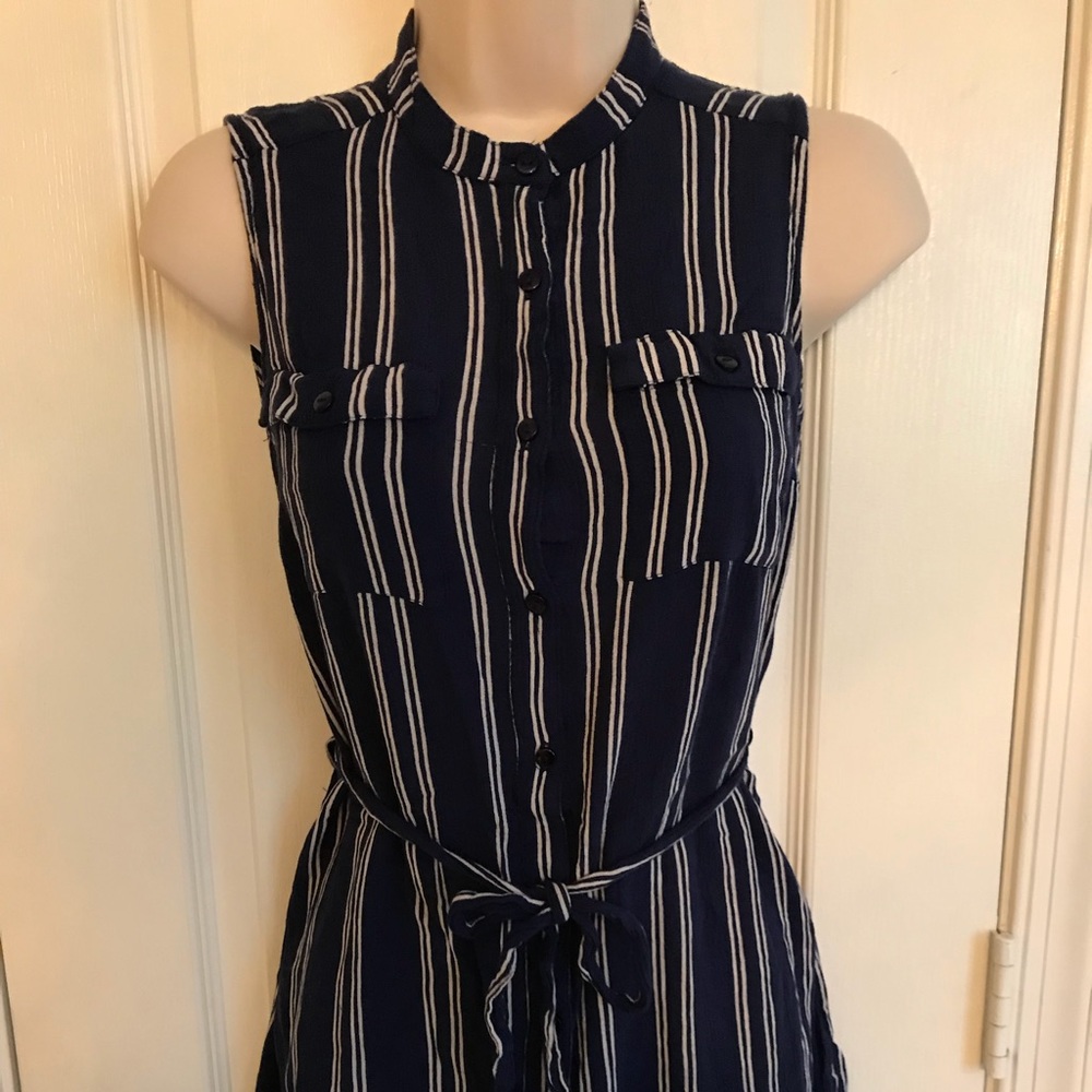 H&M Navy Sleeveless shirt dress